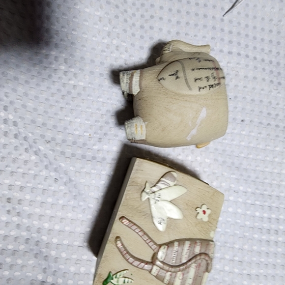 JUNGLE SAFARI EUC KIDS BATHROOM VANITY SET TOOTHBRUSH AND BRUSH HOLDERD - Picture 5 of 6